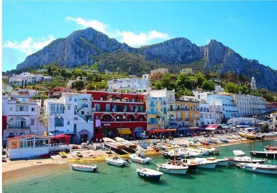 Lugar Capri