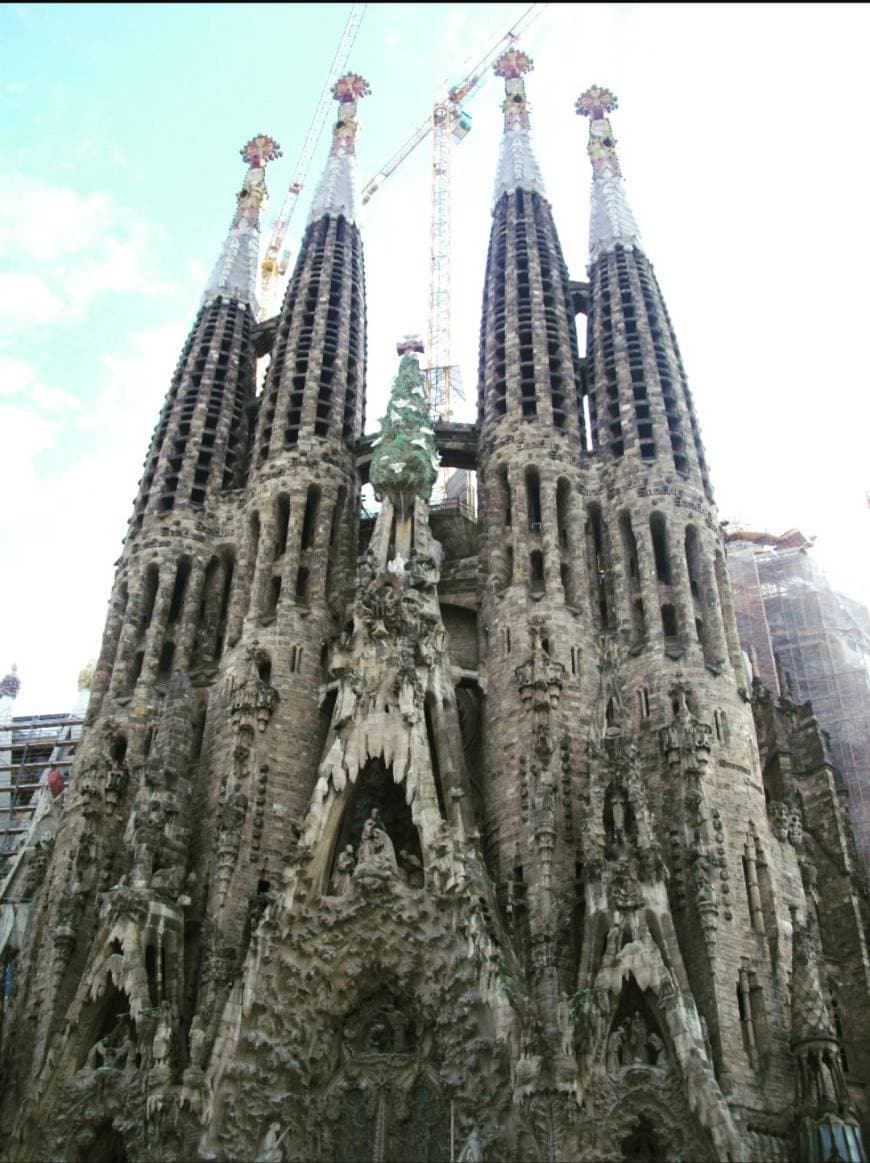 Lugar Sagrada Familia