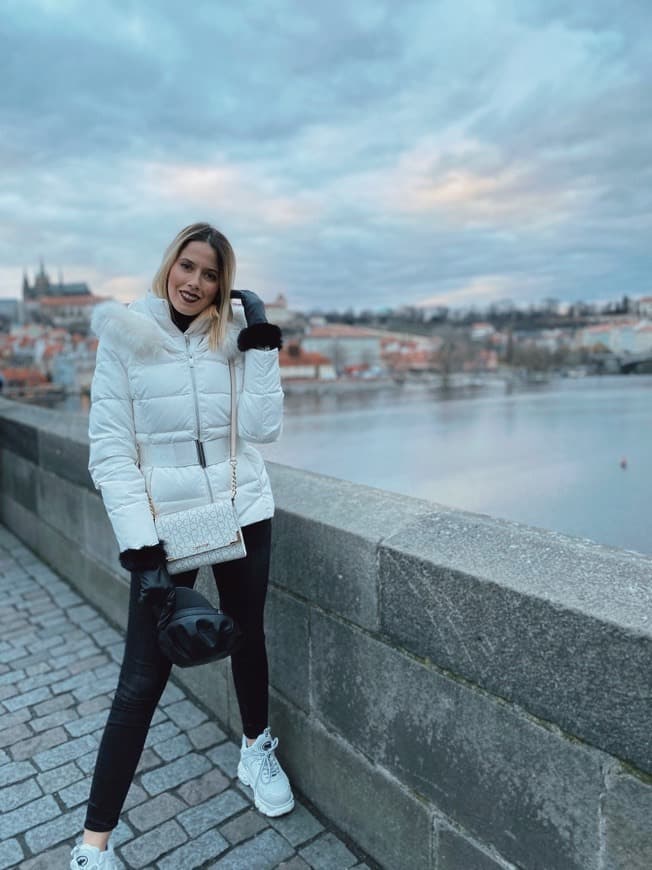 Fashion Charles Bridge