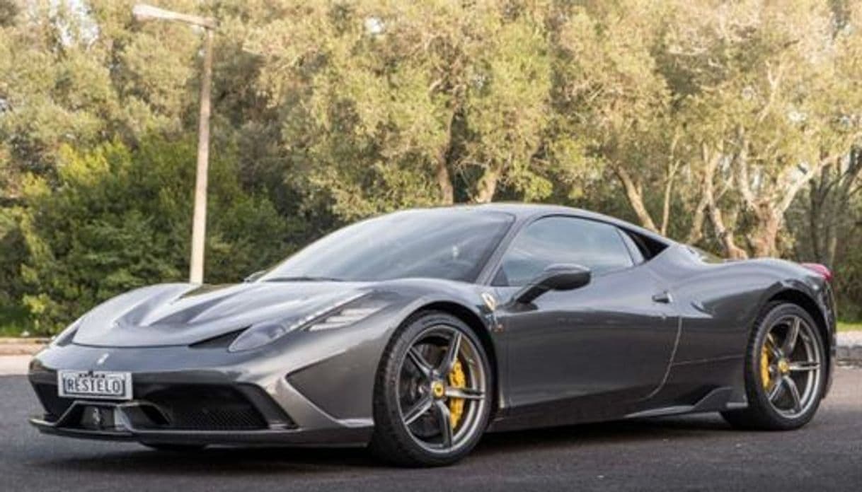 Moda Ferrari 458 Italia Speciale