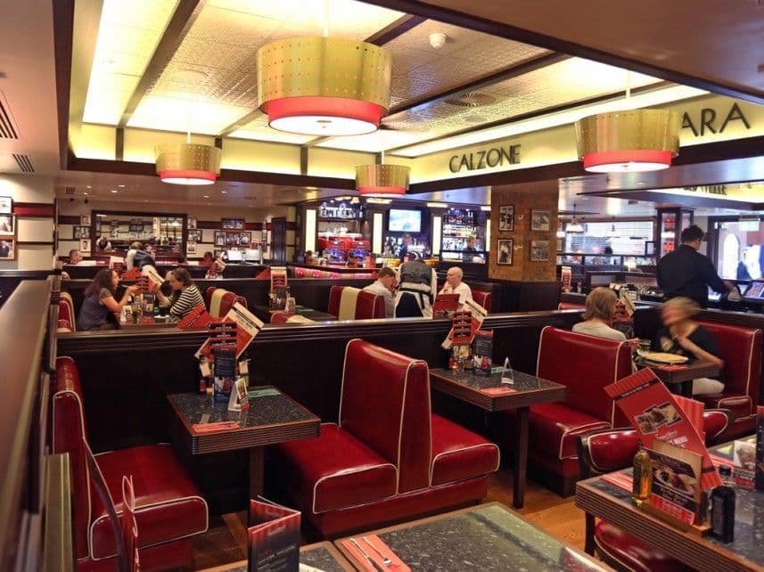 Place Frankie and Benny's