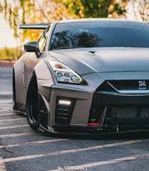 Moda Nissan GTR