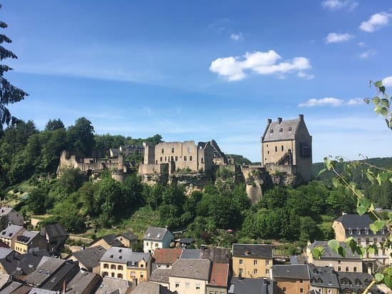 Place Larochette Castle