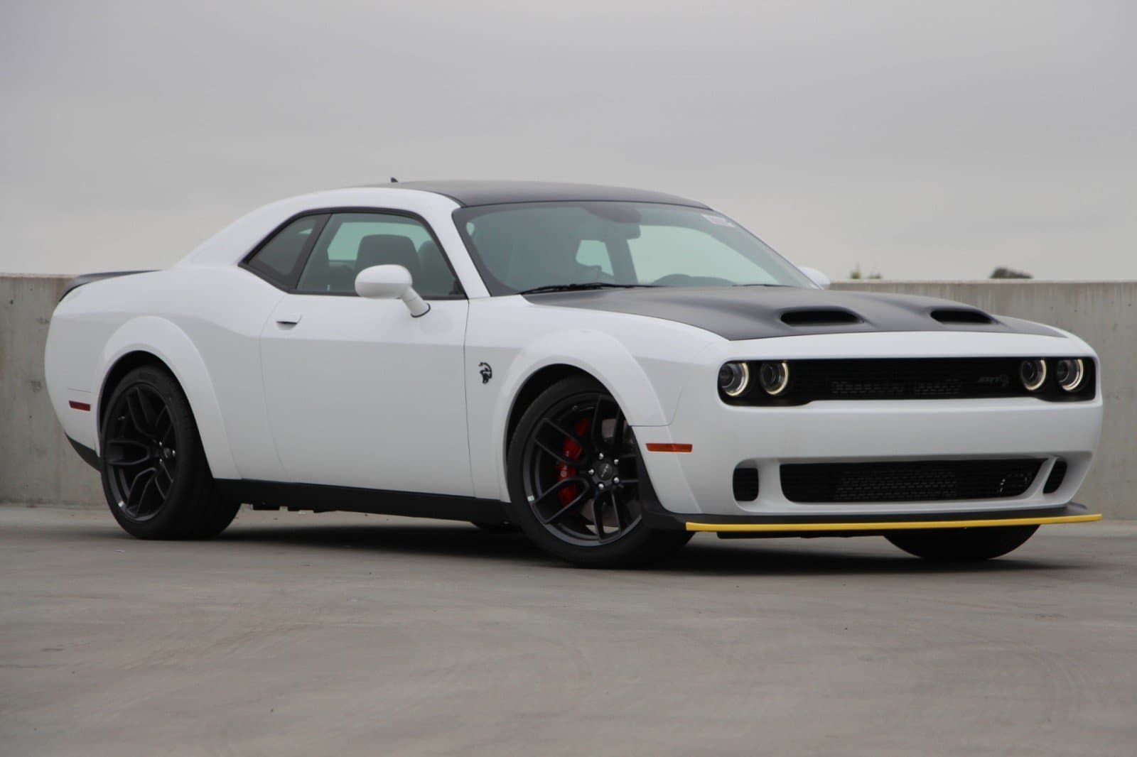 Product Dodge Challenger 