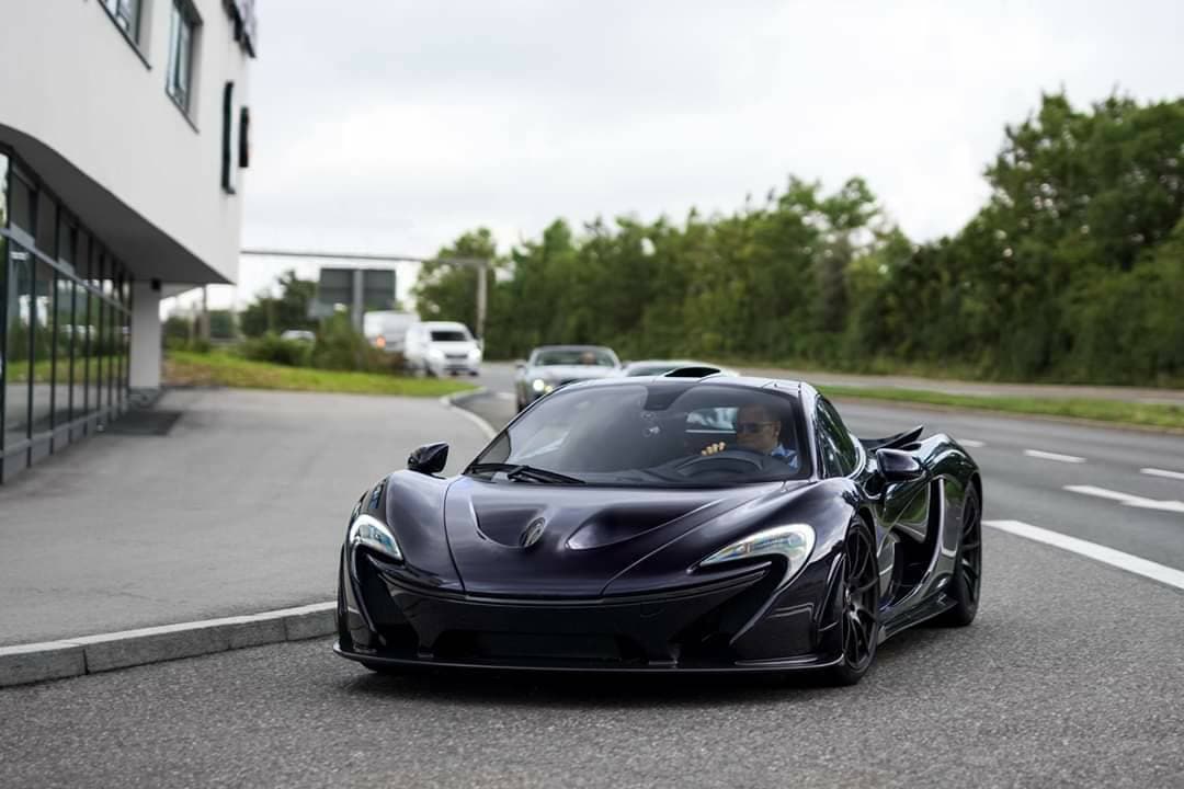 Product McLaren P1