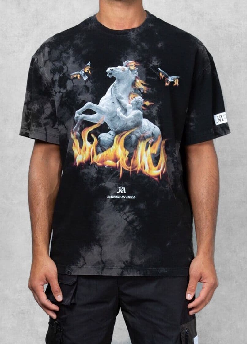 Moda Raised in hell oversized print T