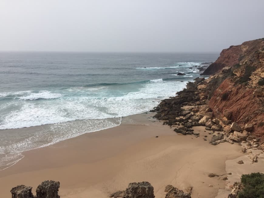 Lugar Praia do Telheiro