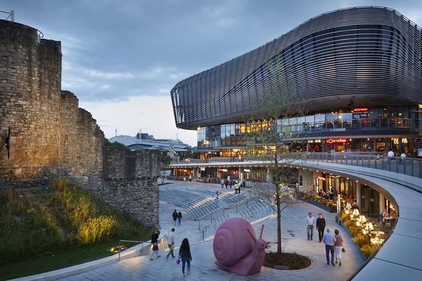 Lugar West Quay Shopping Centre