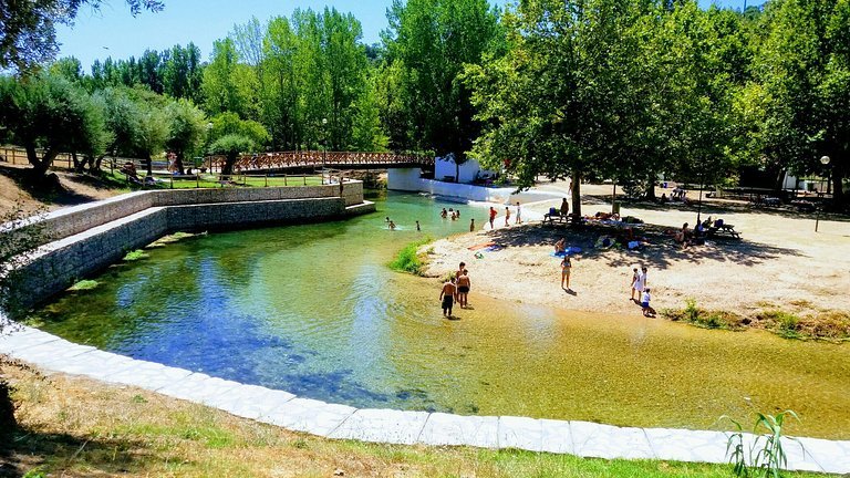 Lugar River beach Olhos de Água