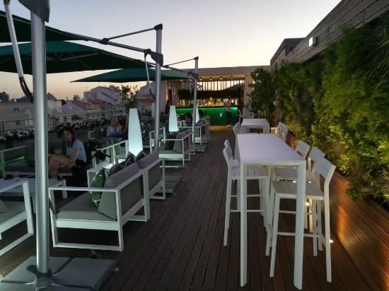 Restaurantes Garden Roof Bar