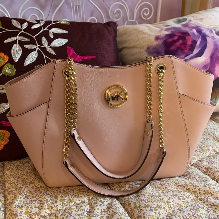 Producto Mala rosa bebé Michael Kors 