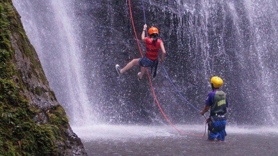 Fashion Canyoning 