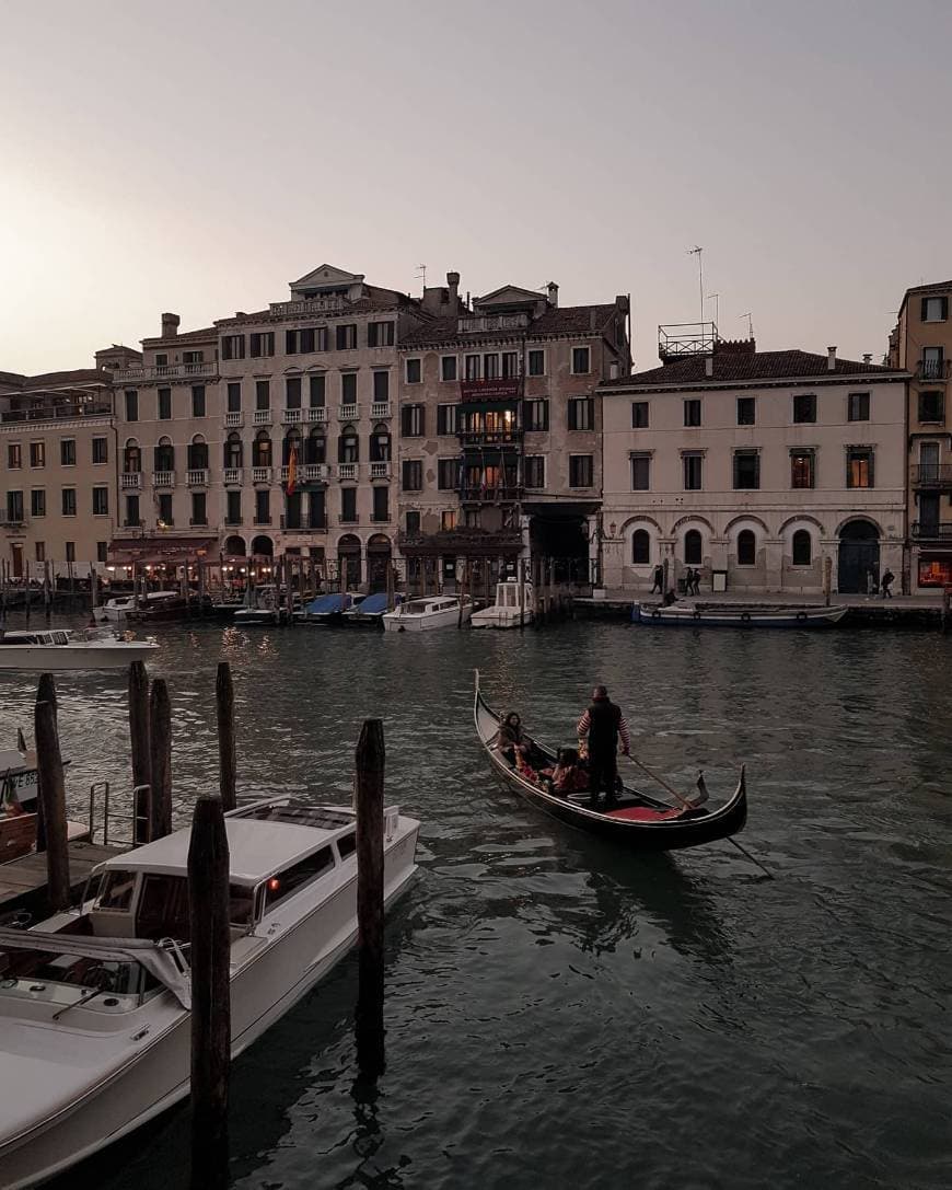 Place Rialto