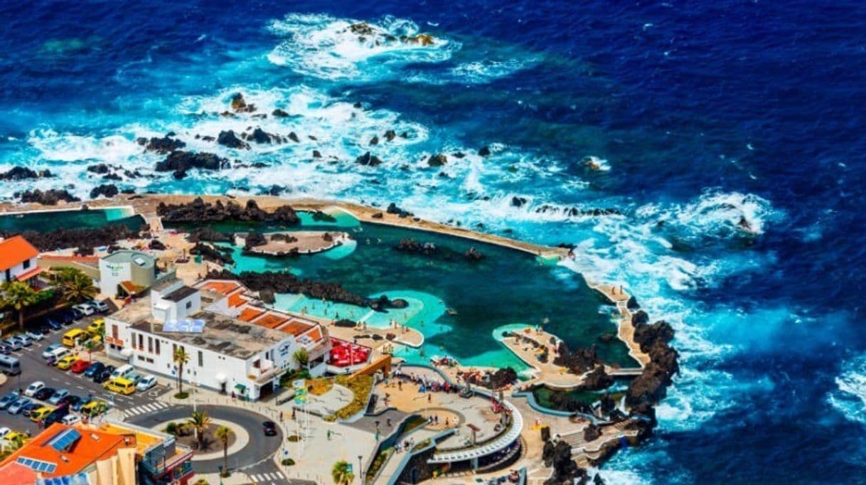 Lugar Piscinas Naturais de Porto Monìz