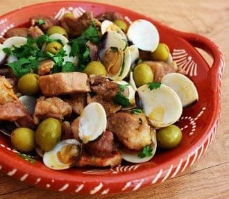 Fashion Carne de Porco à Alentejana - Portuguese Pork with Clams - YouTube