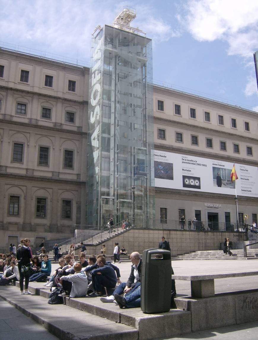 Lugar Museo Nacional Centro de Arte Reina Sofía