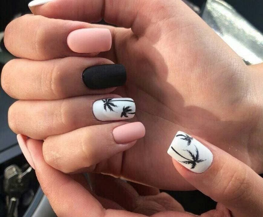 Fashion Nail Art