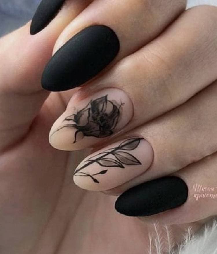 Fashion Black rose nails