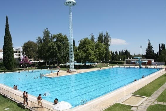 Place Piscina Municipal Descoberta