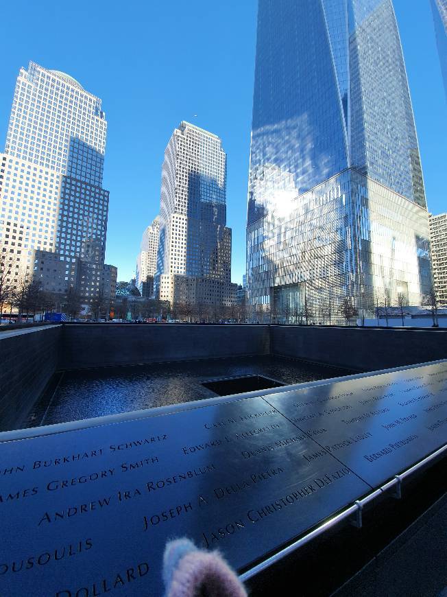 Lugar 9/11 Memorial