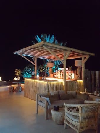 Lugar Playa Juana Beach Club