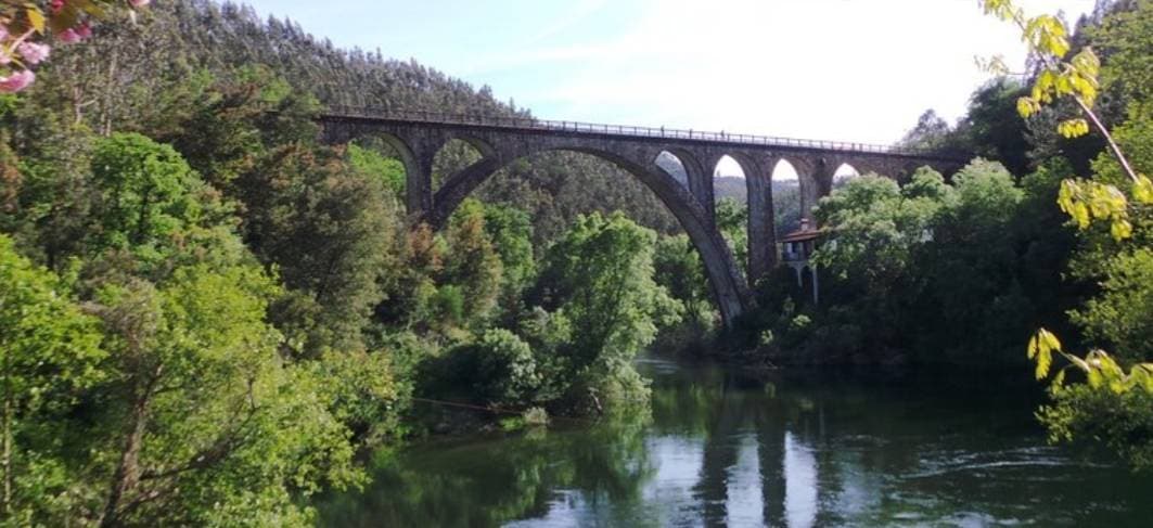 Lugar Ponte do Poço de Santiago