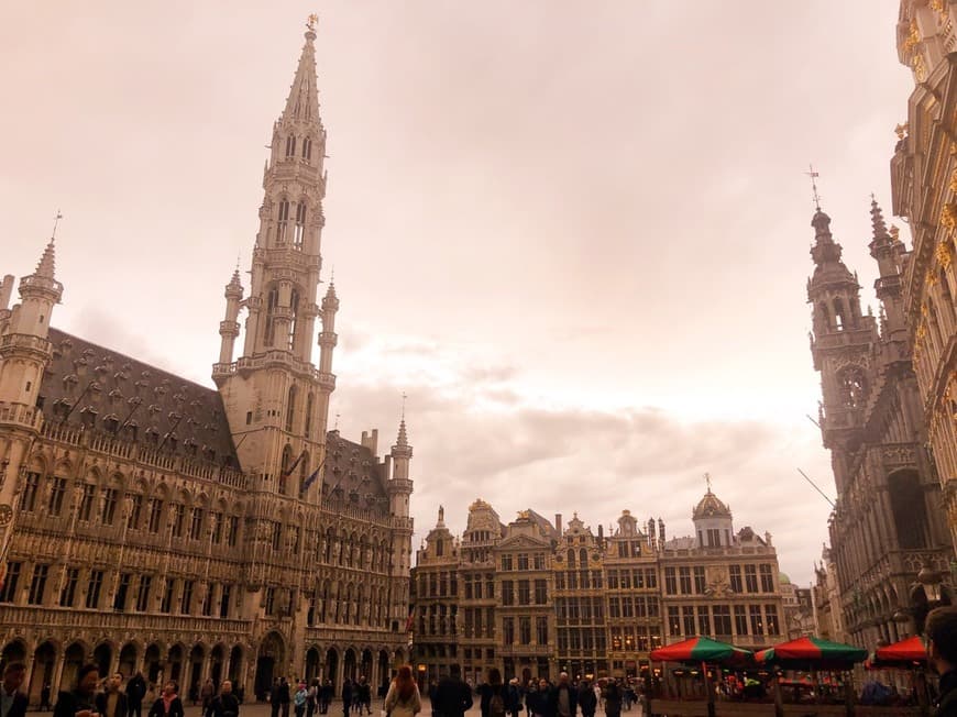 Lugar Grand Place