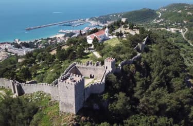 Place Castelo de Sesimbra