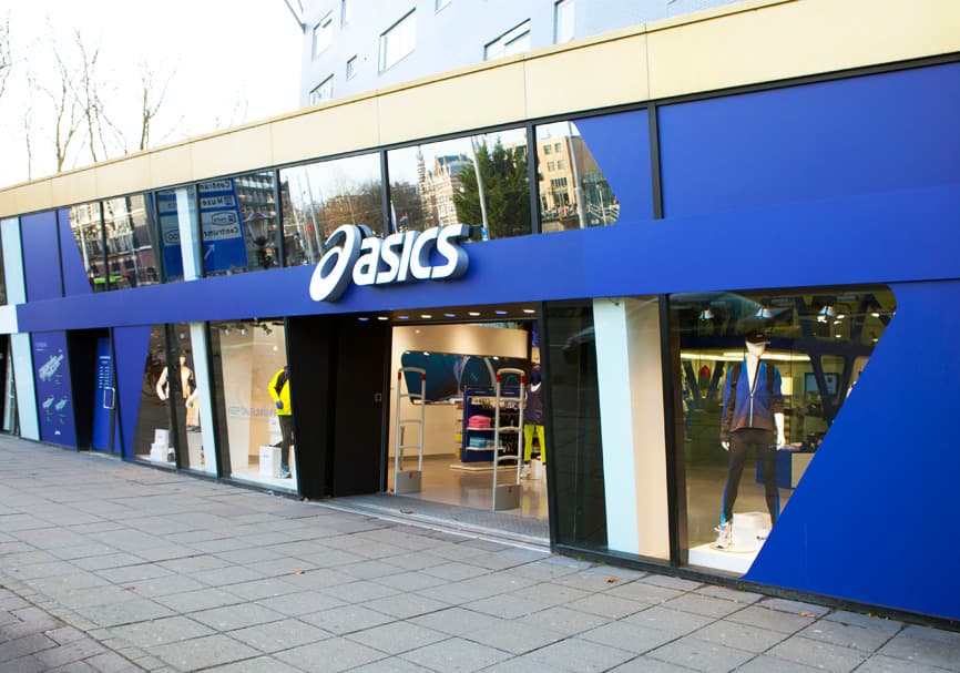 Lugar ASICS