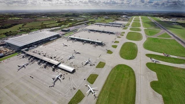 Place Aeropuerto de Londres-Stansted (STN)