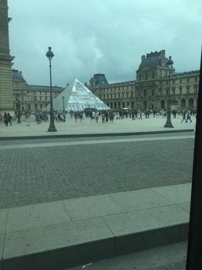 Lugar Museo del Louvre