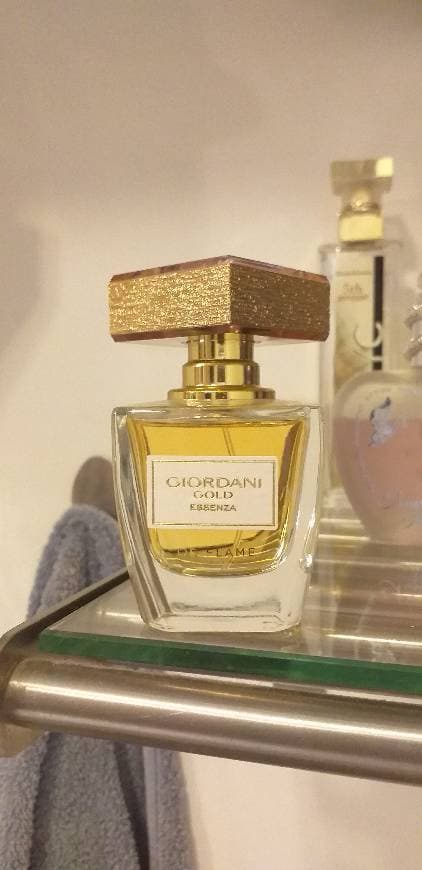 Moda Giordani Gold Essenza Oriflame perfume - a fragrance for women ...