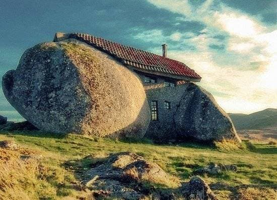 Lugar Casa do Penedo