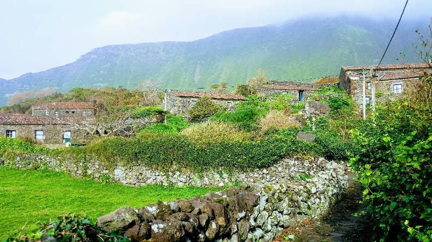 Lugar Aldeia da Cuada - Turismo de Aldeia