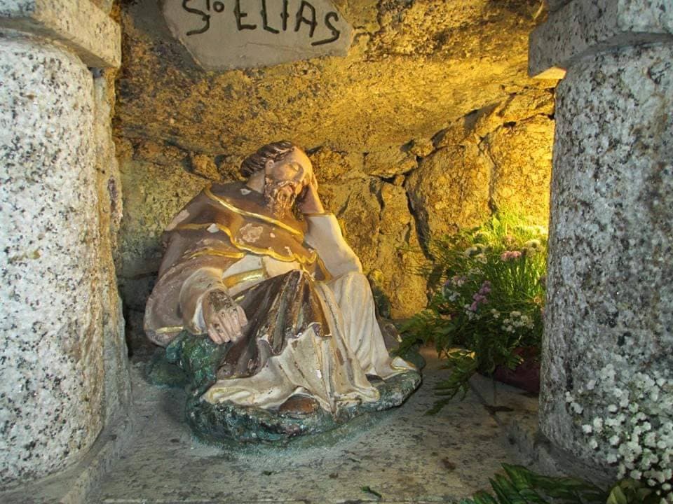 Lugar Santo Elias - Penha Guimarães