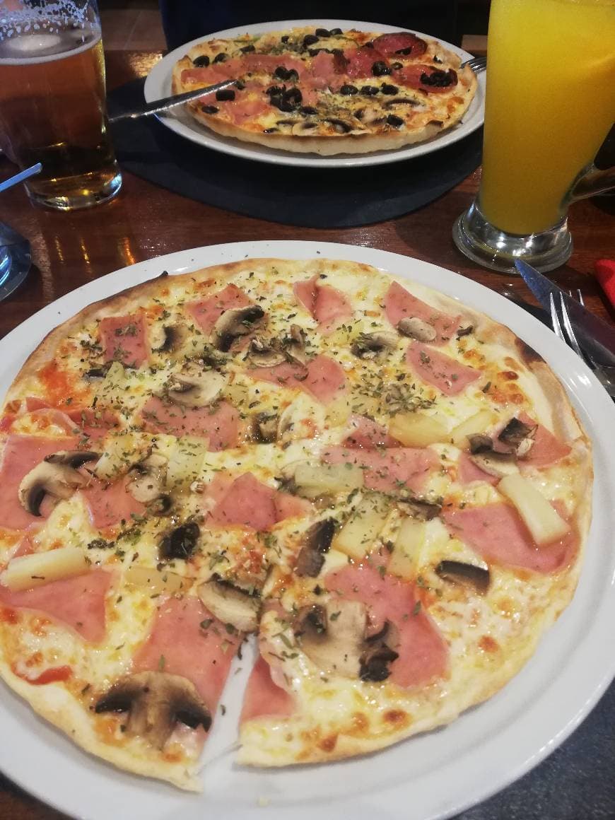 Restaurantes Pizzaria 