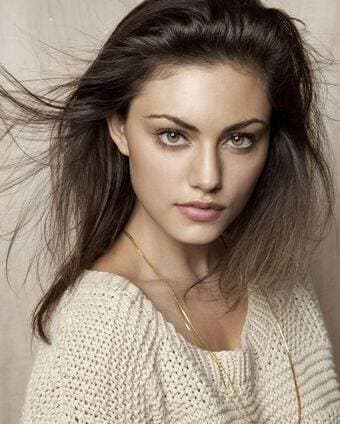 Fashion Phoebe Tonkin