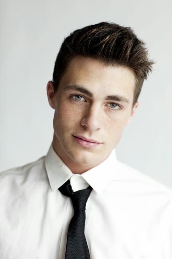 Moda Colton Haynes