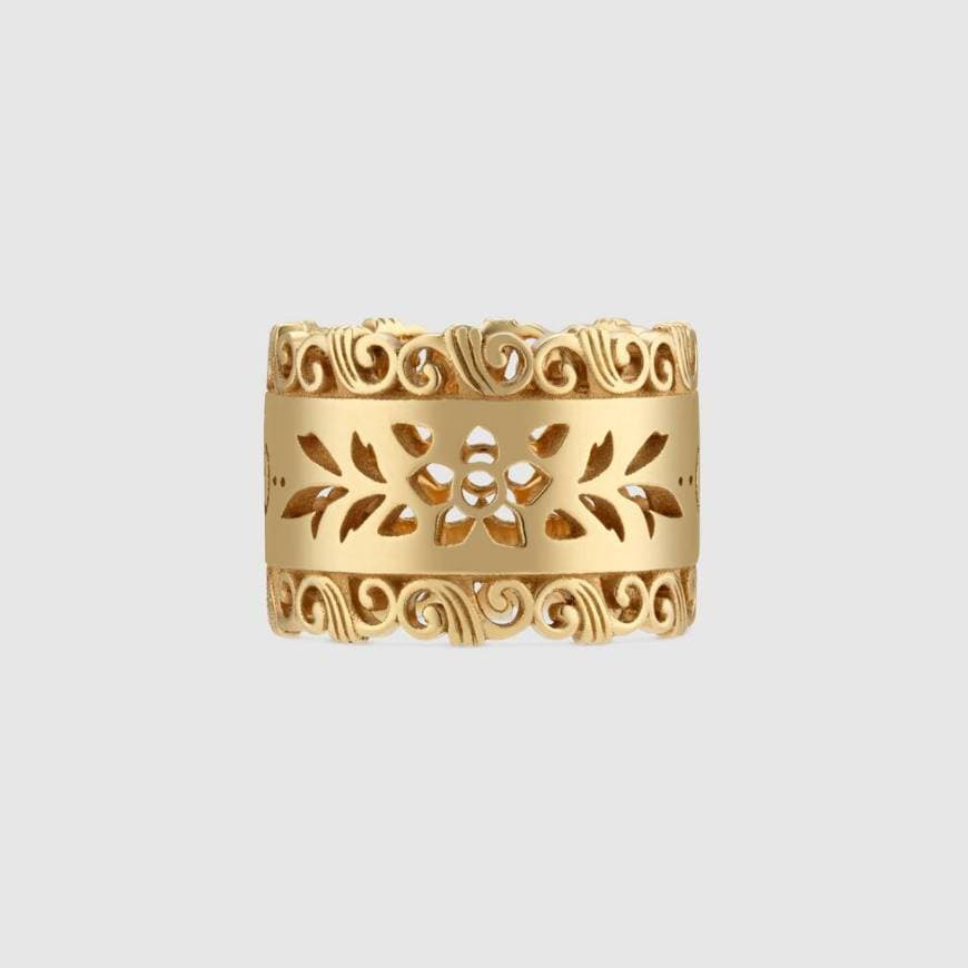 Product Icon ring in yellow gold