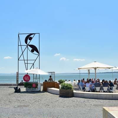 Lugar Praça Ribeira das Naus