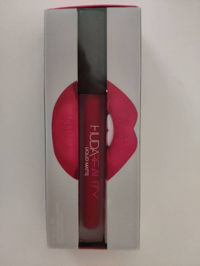 Moda Liquid Matte Lipstick - HUDA BEAUTY | Sephora