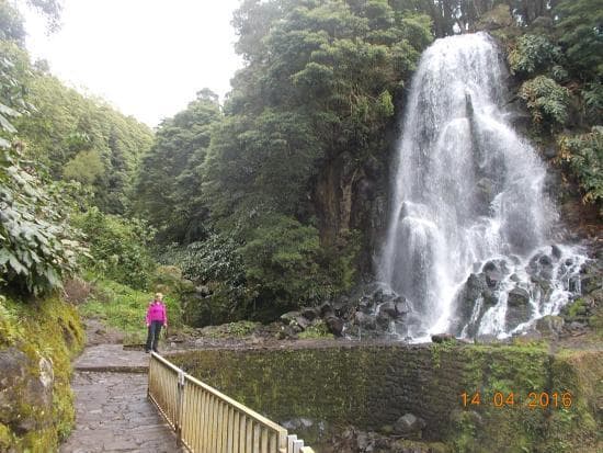 Lugar Ribeira dos Caldeirões