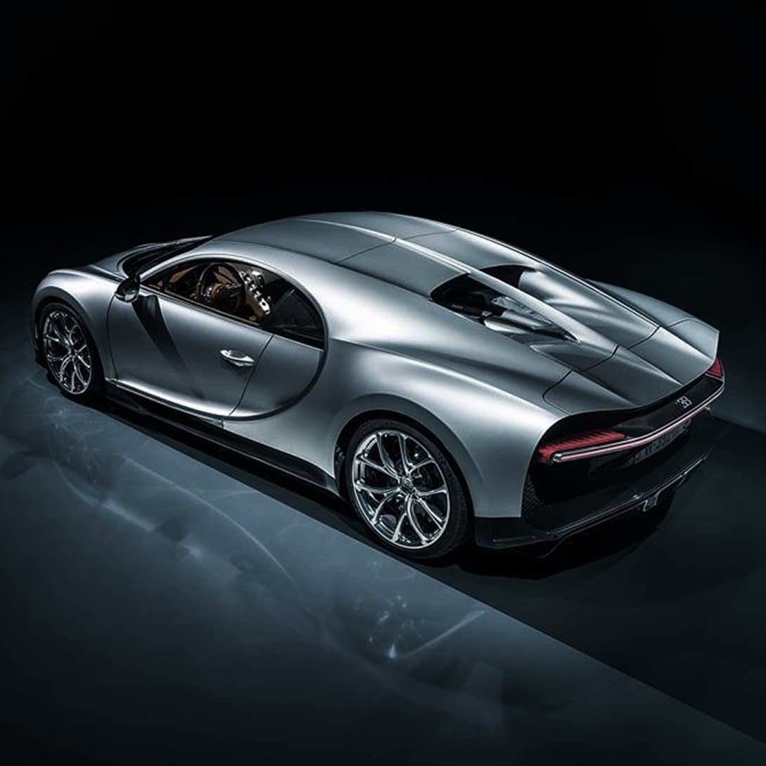 Moda Official BUGATTI Automotive Website