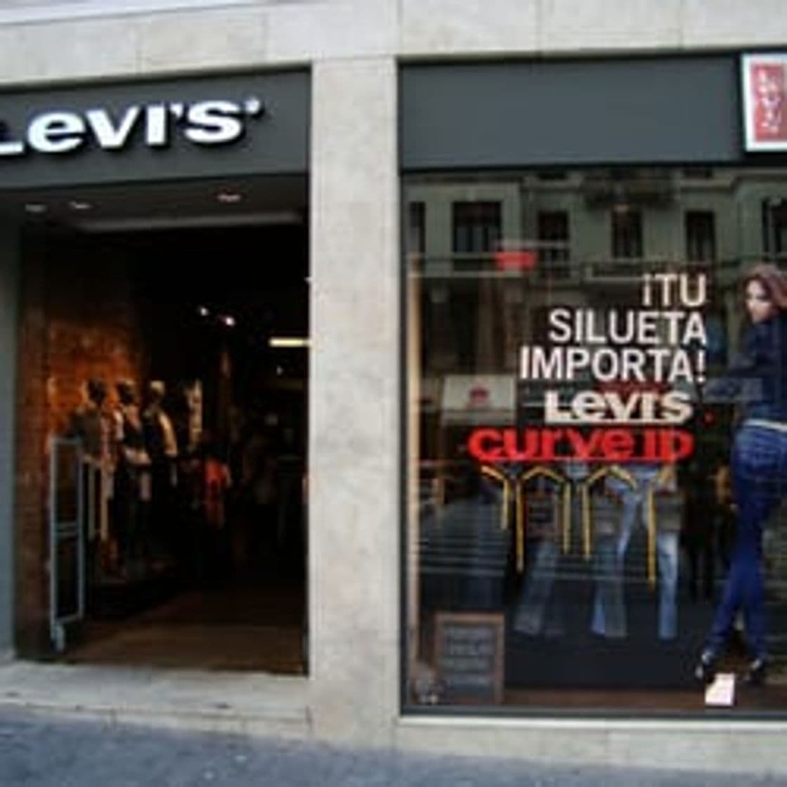 Place Levis