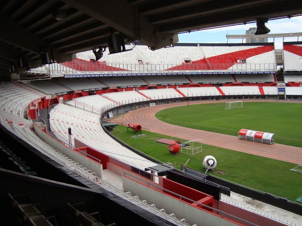 Lugar Estadio Antonio Vespucio Liberti