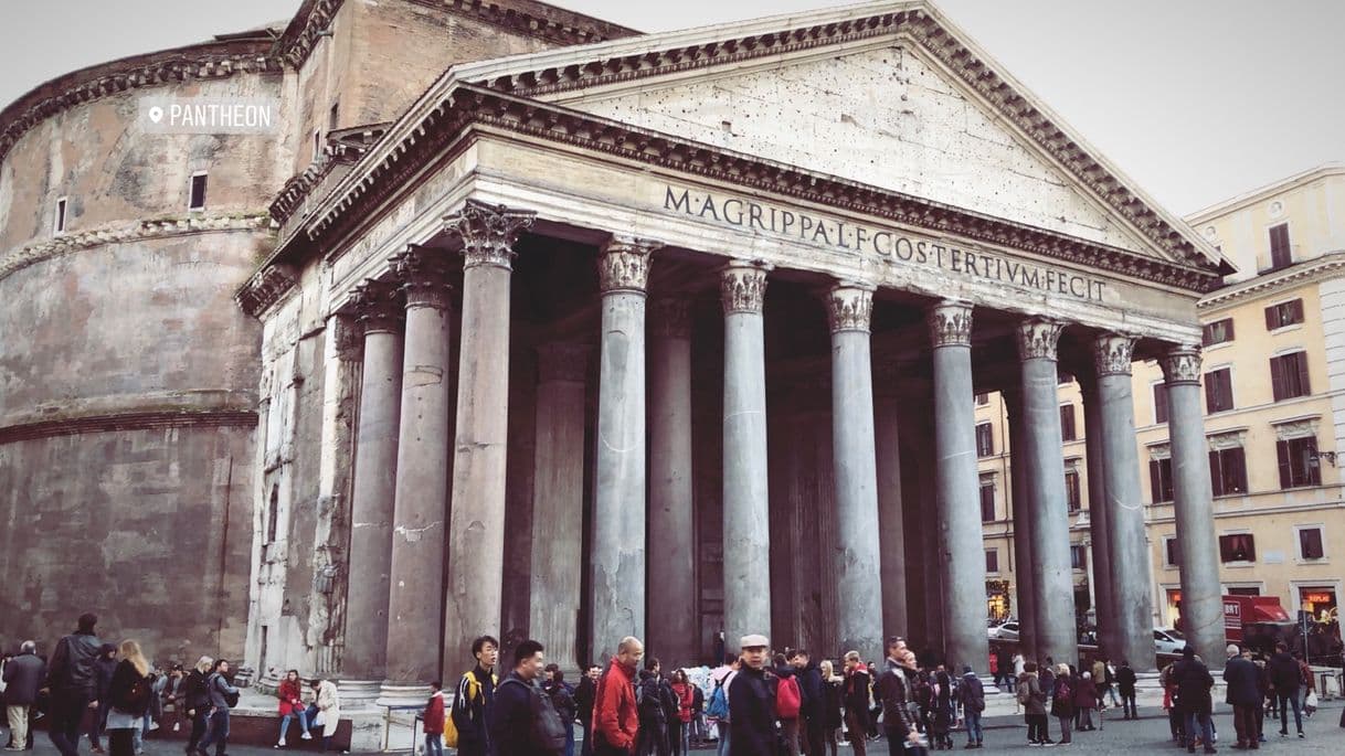 Place Pantheon