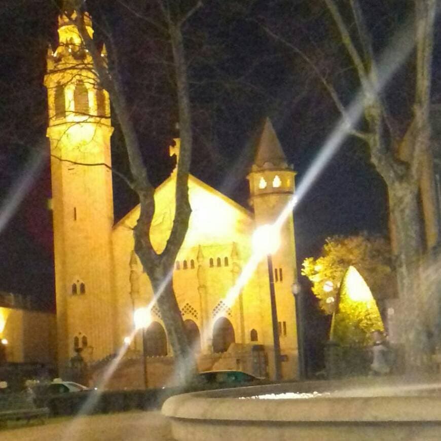 Place Praça do Marquês de Pombal