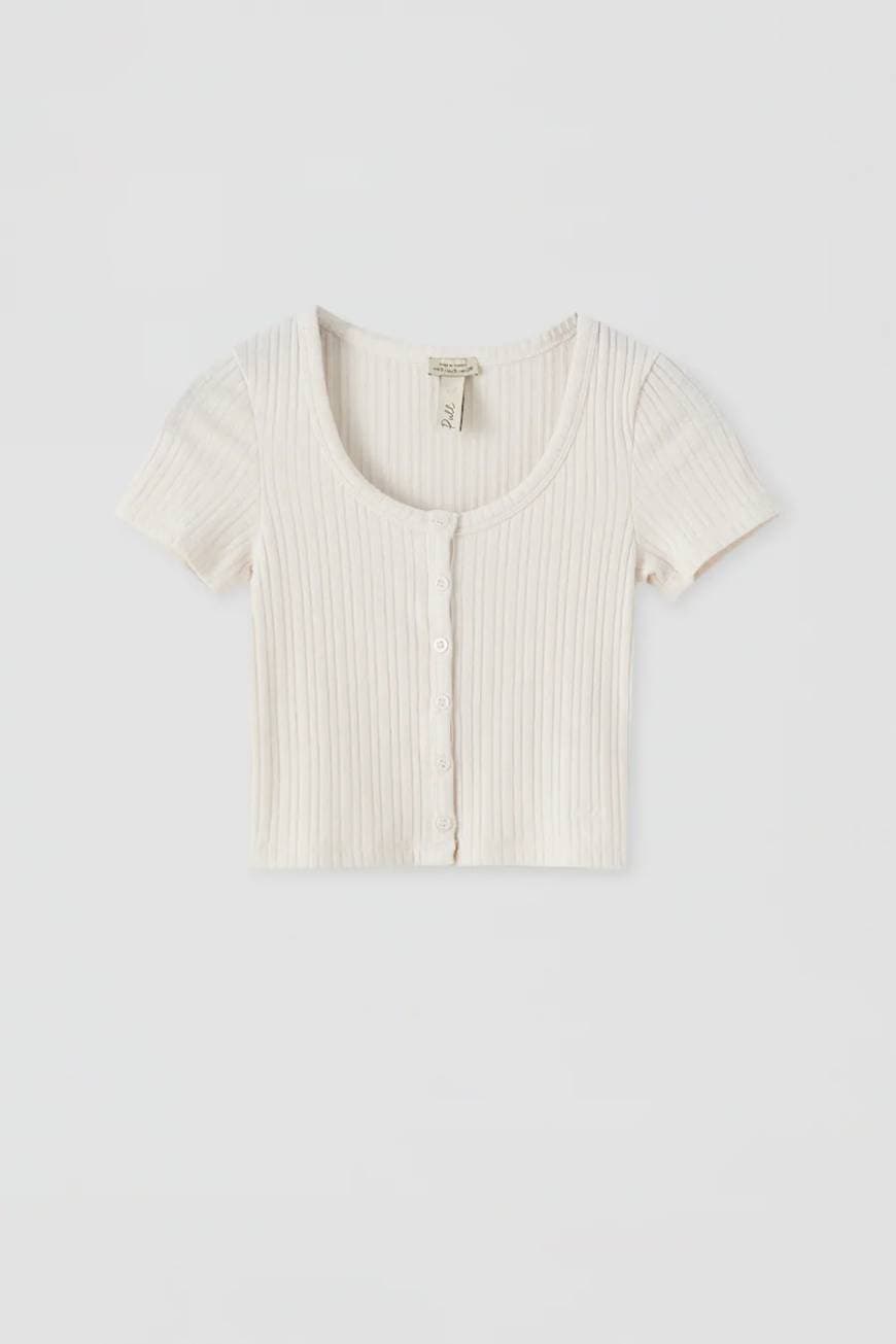 Producto Pull and Bear crop top