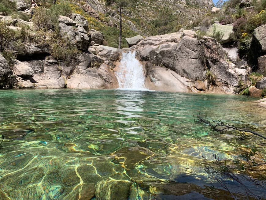 Lugar Poço Azul