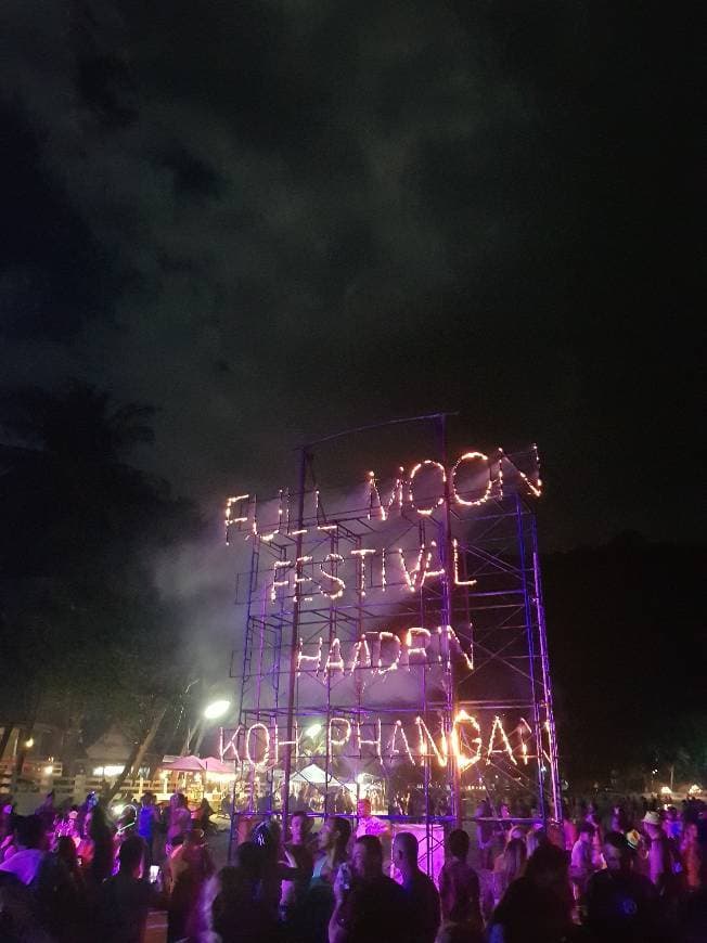 Place Full Moon Party